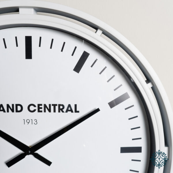 Grand Central Clock Ivory Gloss - Image 4